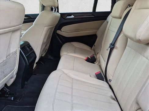 Used 2017 Mercedes-Benz GLS 450 4MATIC image 18