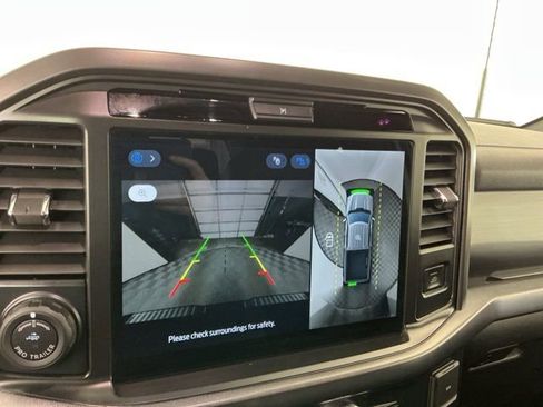 Used 2025 Ford F150 Lariat image 21