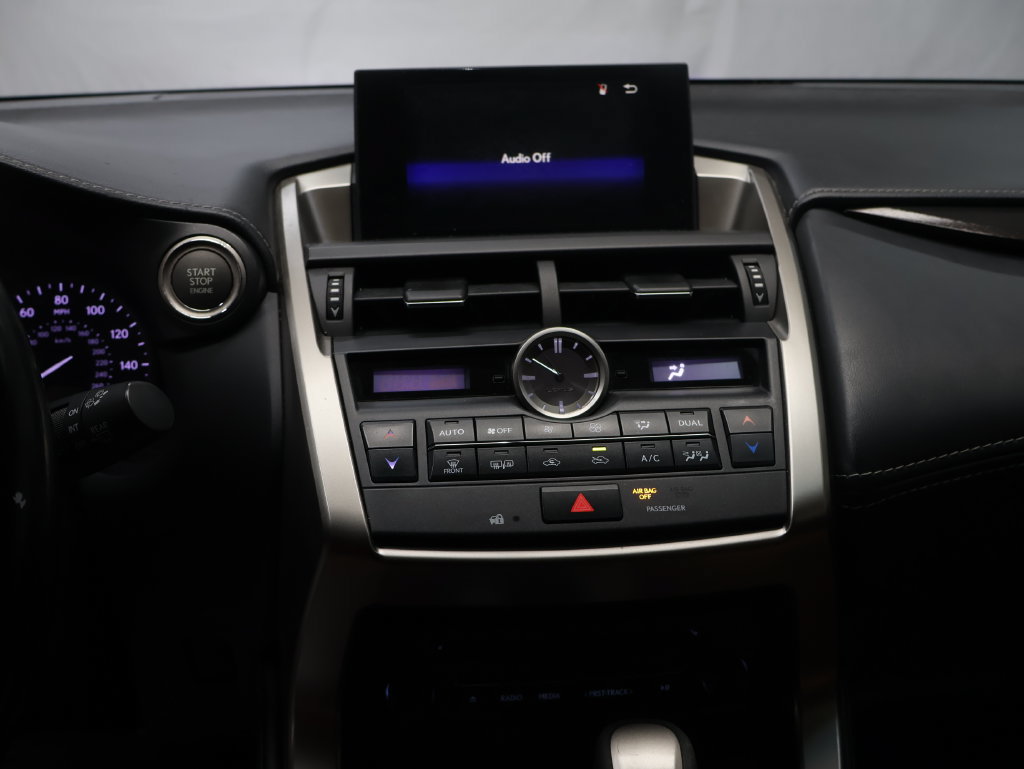 Used 2016 Lexus NX 200t FWD image 22