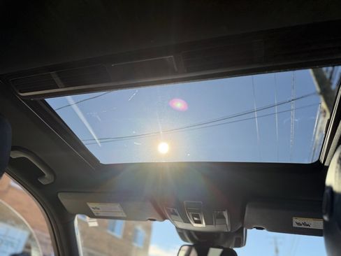 Used 2018 Mercedes-Benz GLE 350 4MATIC image 14