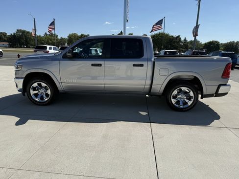 Used 2026 RAM 1500 Big Horn AWD/4WD image 5