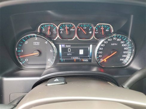 Used 2018 Chevrolet Silverado 1500 LT w/ All Star Edition image 31