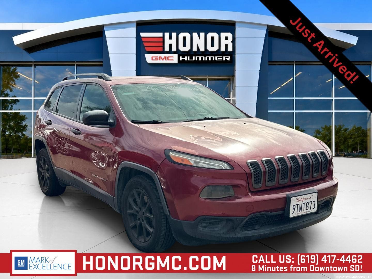 Used 2017 Jeep Cherokee Sport FWD image 1