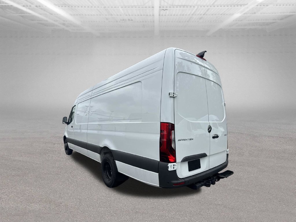 New 2026 Mercedes-Benz Sprinter 3500 image 3