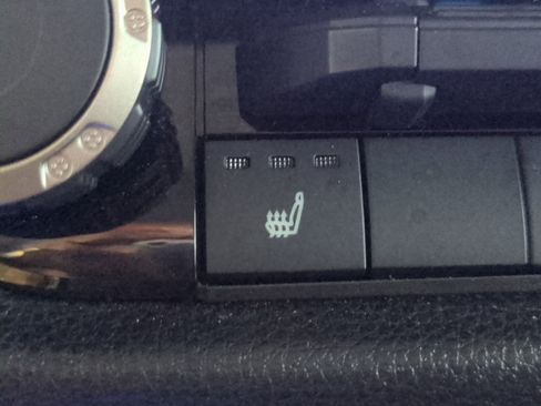 Used 2024 Toyota Tundra SR5 w/ SR5 Premium Package image 23