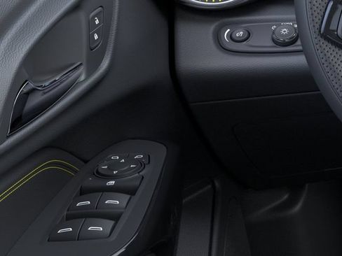 New 2026 Chevrolet Trax LT FWD image 22