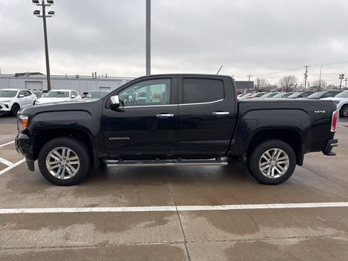 Used 2019 GMC Canyon SLT w/ Driver Alert Package image 2