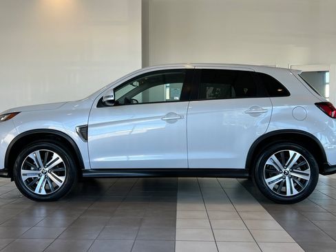 Used 2024 Mitsubishi Outlander Sport SE image 7