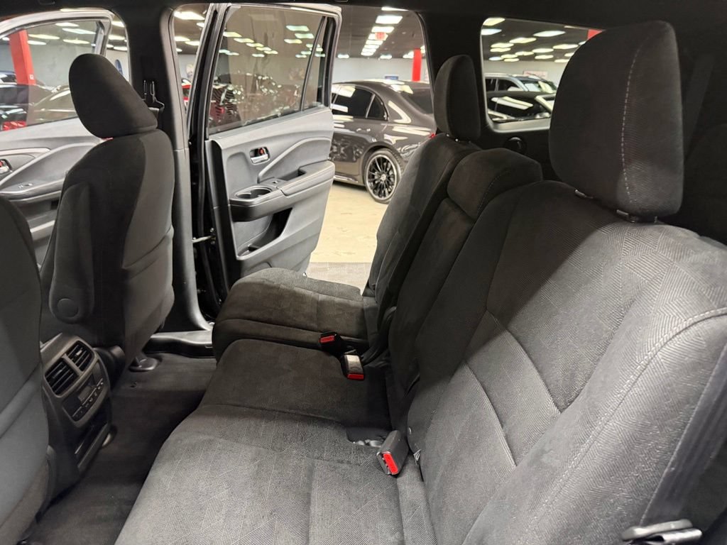Used 2022 Honda Pilot Sport image 38