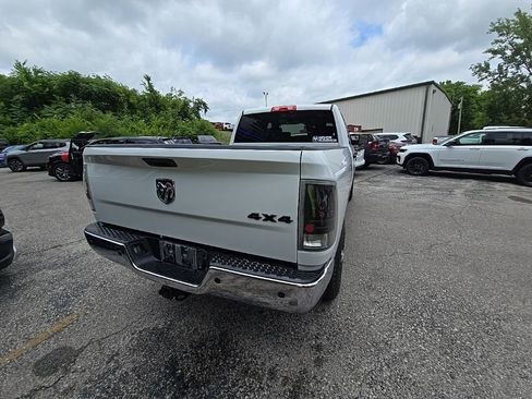 Used 2016 RAM 2500 Tradesman w/ Chrome Appearance Group AWD/4WD image 7