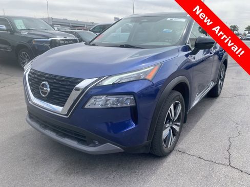 Used 2021 Nissan Rogue SL w/ Premium Package image 1
