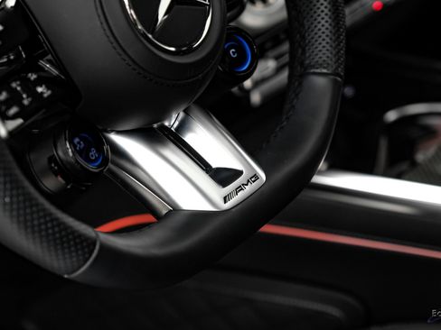 Used 2025 Mercedes-Benz G 63 AMG 4MATIC image 48