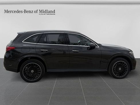 New 2026 Mercedes-Benz GLC 300 image 8