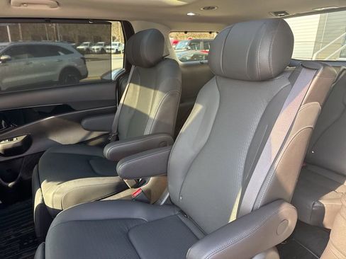 New 2026 Kia Carnival SX Prestige FWD image 24