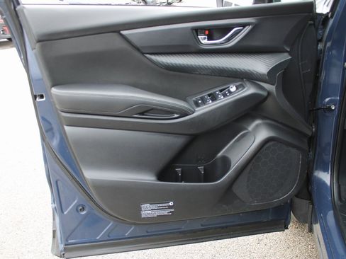 Certified 2023 Subaru Ascent Premium image 8