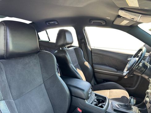 Used 2019 Dodge Charger R/T w/ Plus Group RWD image 15