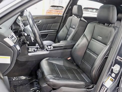 Used 2014 Mercedes-Benz E 63 AMG 4MATIC Sedan image 25