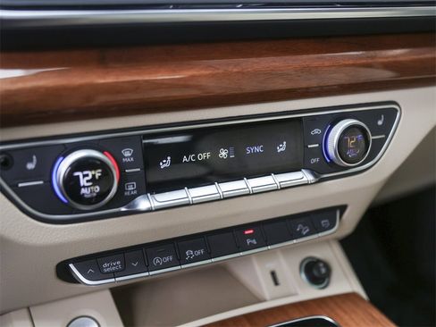 Used 2022 Audi Q5 2.0T Premium image 23