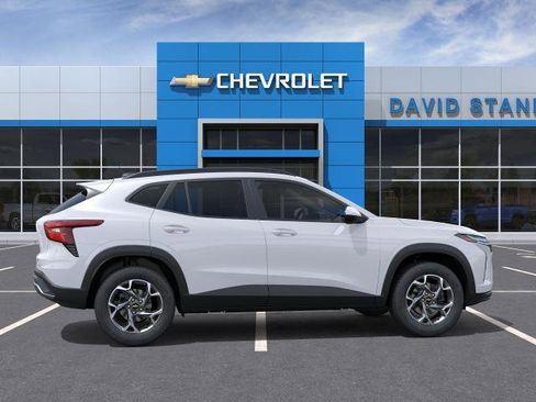 New 2026 Chevrolet Trax LT FWD image 22