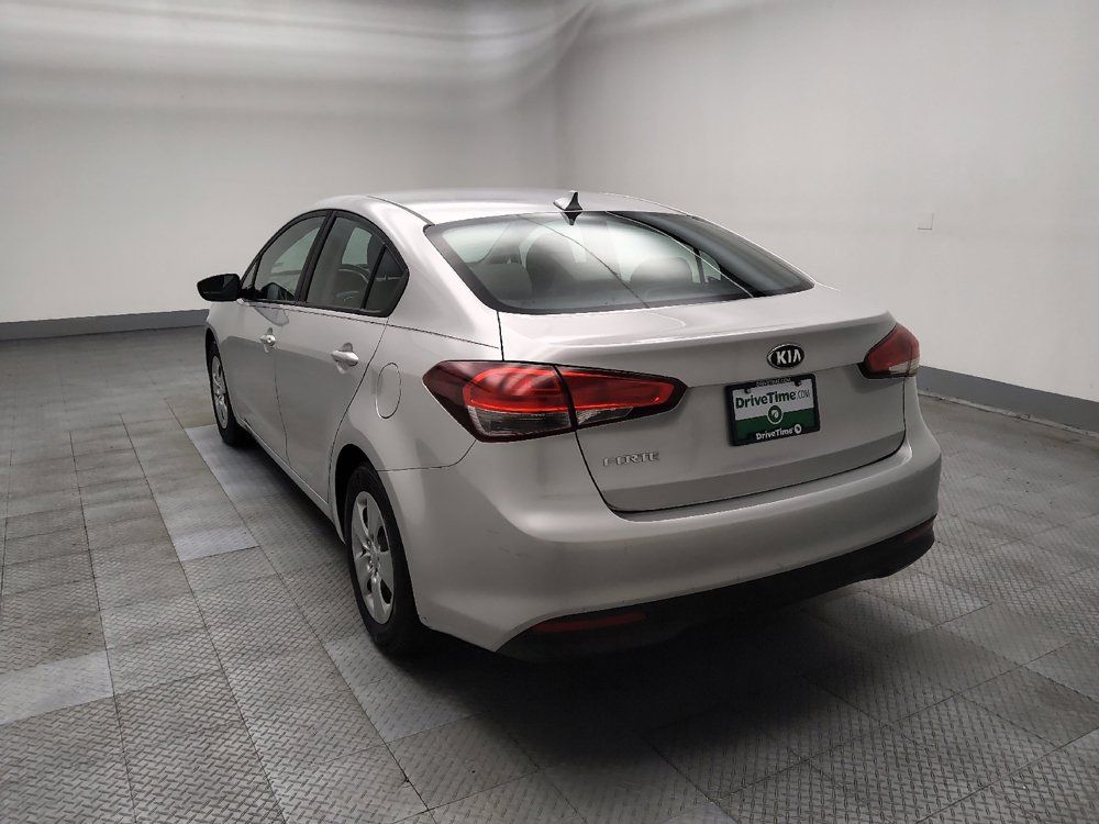 Used 2018 Kia Forte LX FWD image 5