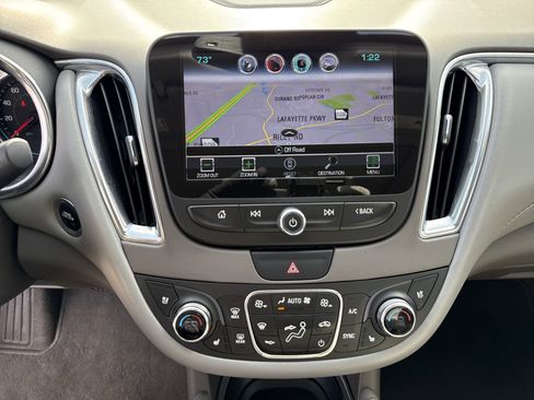 Used 2016 Chevrolet Malibu Premier w/ Driver Confidence Package image 29