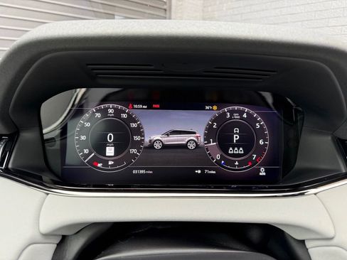 Used 2020 Land Rover Range Rover Evoque First Edition image 25