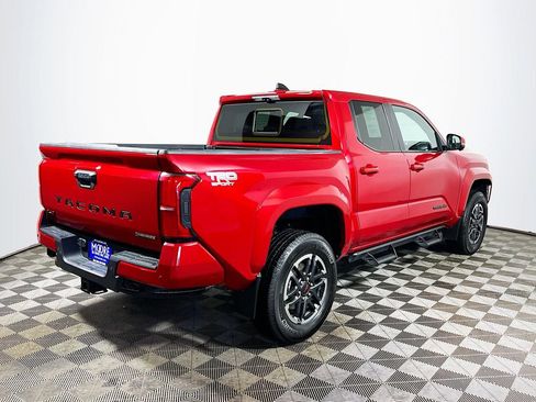 Certified 2024 Toyota Tacoma TRD Sport w/ TRD Sport Premium Package AWD/4WD image 8