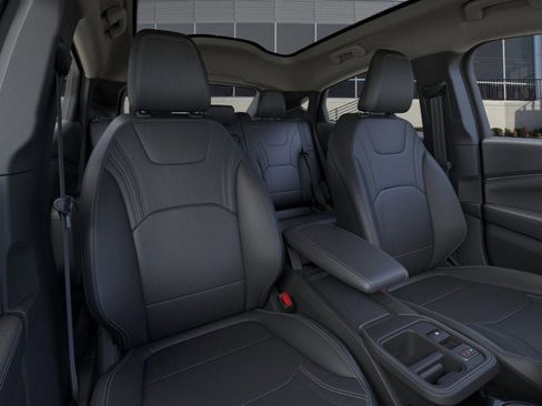 New 2026 Ford Mustang Mach-E Premium image 10