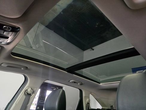 Used 2025 Kia Sorento EX w/ EX Panoramic Sunroof Package AWD/4WD image 33