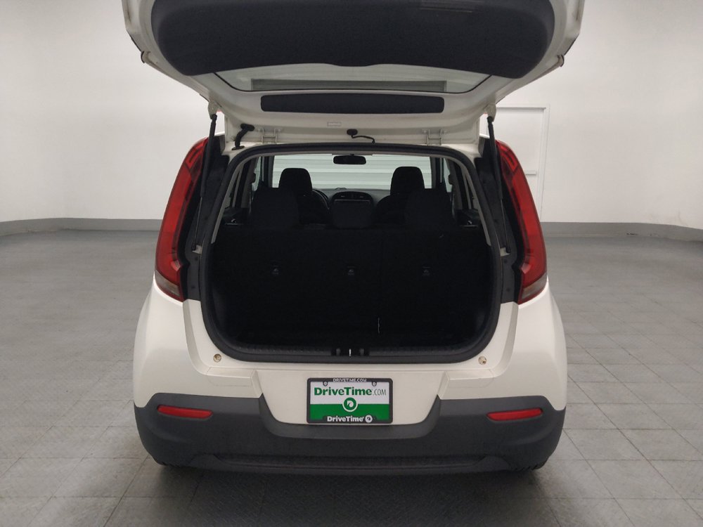 Used 2020 Kia Soul LX FWD image 29