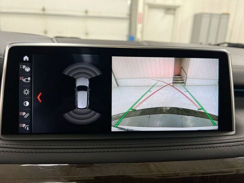 Used 2018 BMW X5 xDrive50i image 15