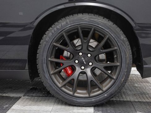 Used 2015 Dodge Challenger SRT Hellcat image 14