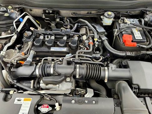Used 2018 Honda Accord LX image 25