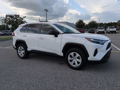Certified 2024 Toyota RAV4 LE FWD image 1