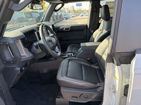 New 2026 Ford Bronco Outer Banks AWD/4WD image 13