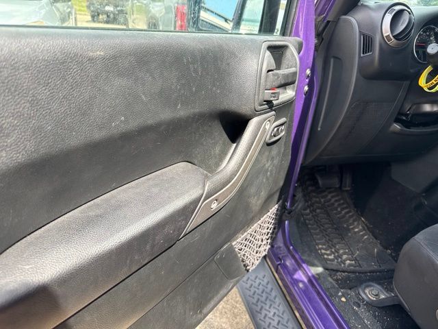 Used 2018 Jeep Wrangler Unlimited Sport S AWD/4WD image 29