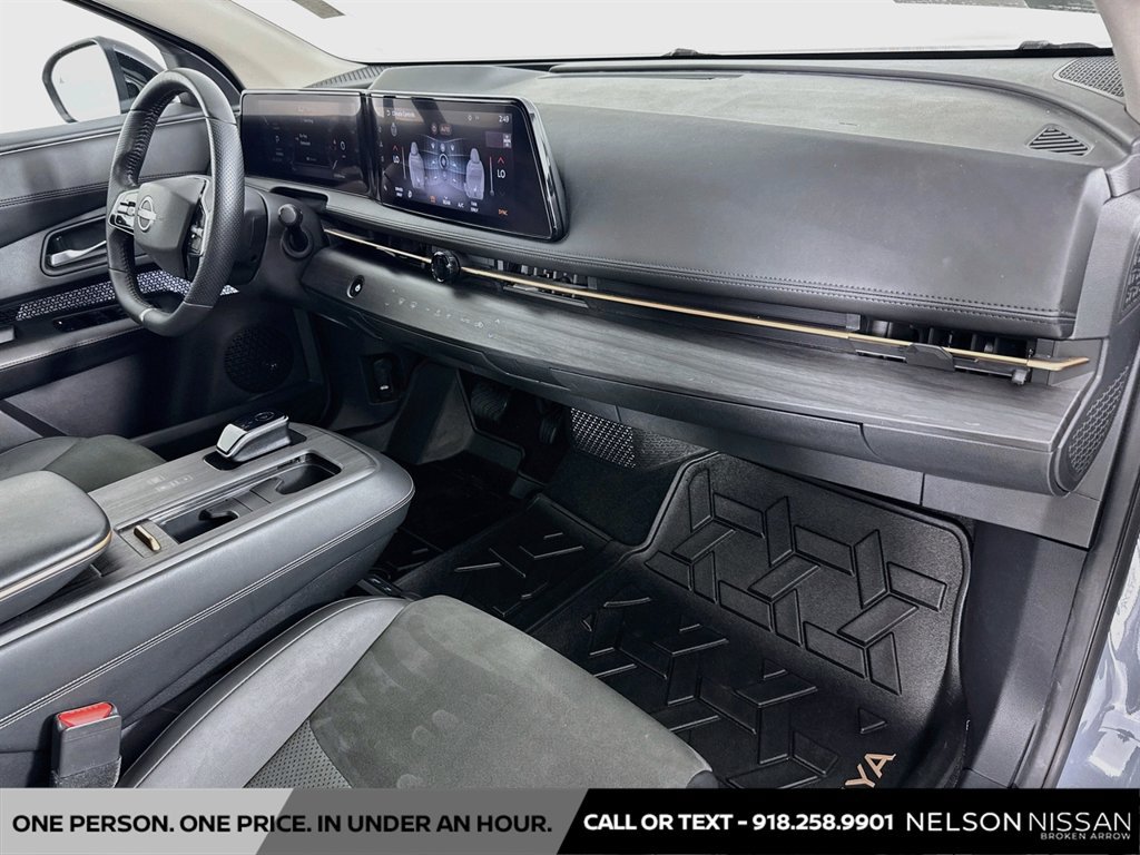Certified 2023 Nissan Ariya AWD image 28