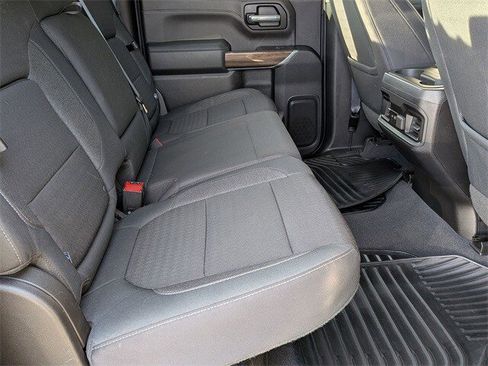 Used 2019 Chevrolet Silverado 1500 RST image 34