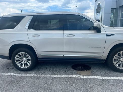 Used 2021 GMC Yukon Denali AWD/4WD image 1