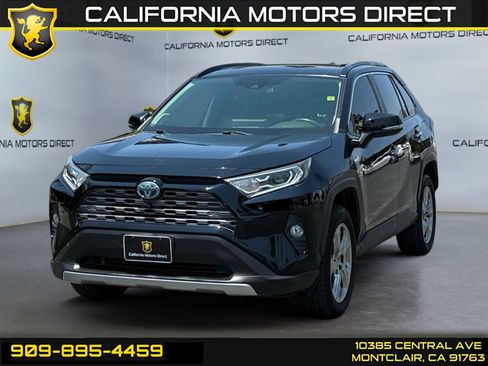 Used 2020 Toyota RAV4 Limited image 1