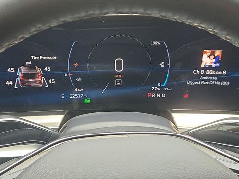 Used 2024 Cadillac Lyriq Sport AWD/4WD image 15