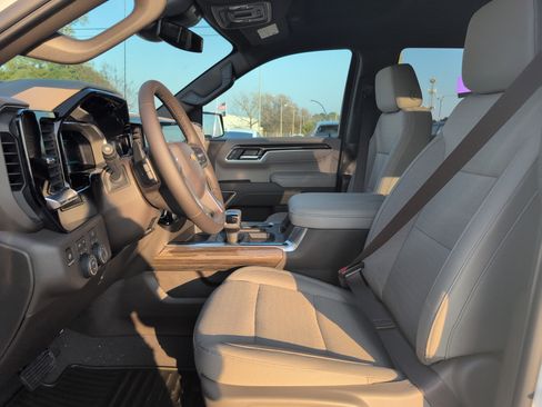 New 2026 Chevrolet Silverado 1500 LT w/ All Star Edition Plus AWD/4WD image 13