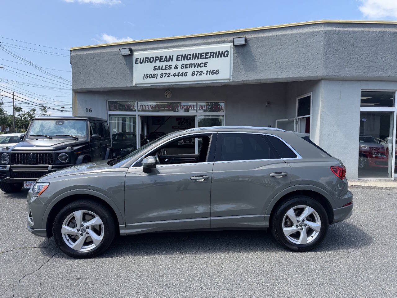 Used 2020 Audi Q3 2.0T Premium w/ Convenience Package AWD/4WD image 4