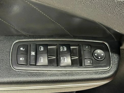Used 2017 Dodge Charger R/T Scat Pack w/ Driver Confidence Group RWD image 25