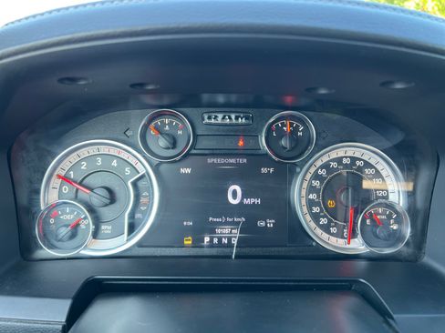 Used 2018 RAM 2500 Laramie AWD/4WD image 10