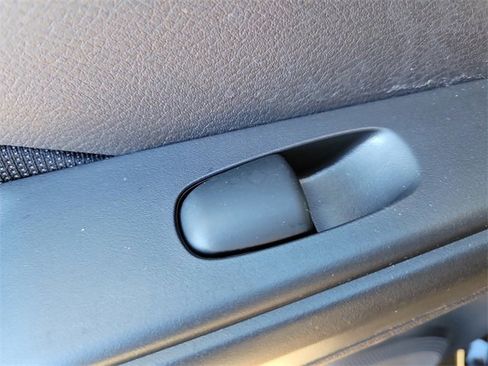 Used 2024 Nissan Kicks S image 14