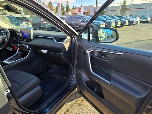 New 2025 Toyota RAV4 LE image 10