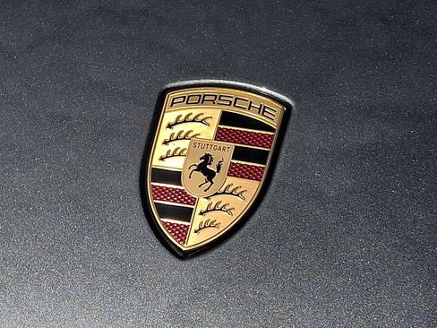 Used 2025 Porsche Cayenne E-Hybrid AWD/4WD image 30