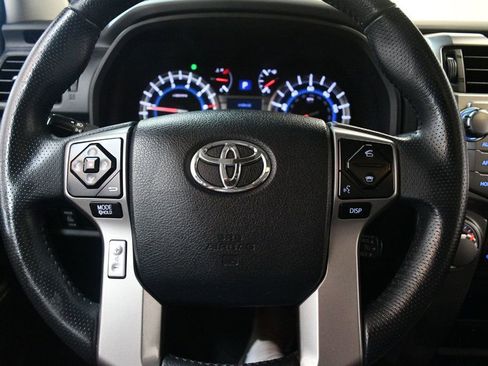 Used 2018 Toyota 4Runner SR5 Premium image 42