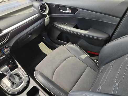Used 2024 Kia Forte GT-Line w/ GT-Line Premium Package FWD image 14